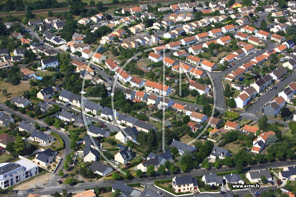 Photo arienne de Couron (Les Ardillets)