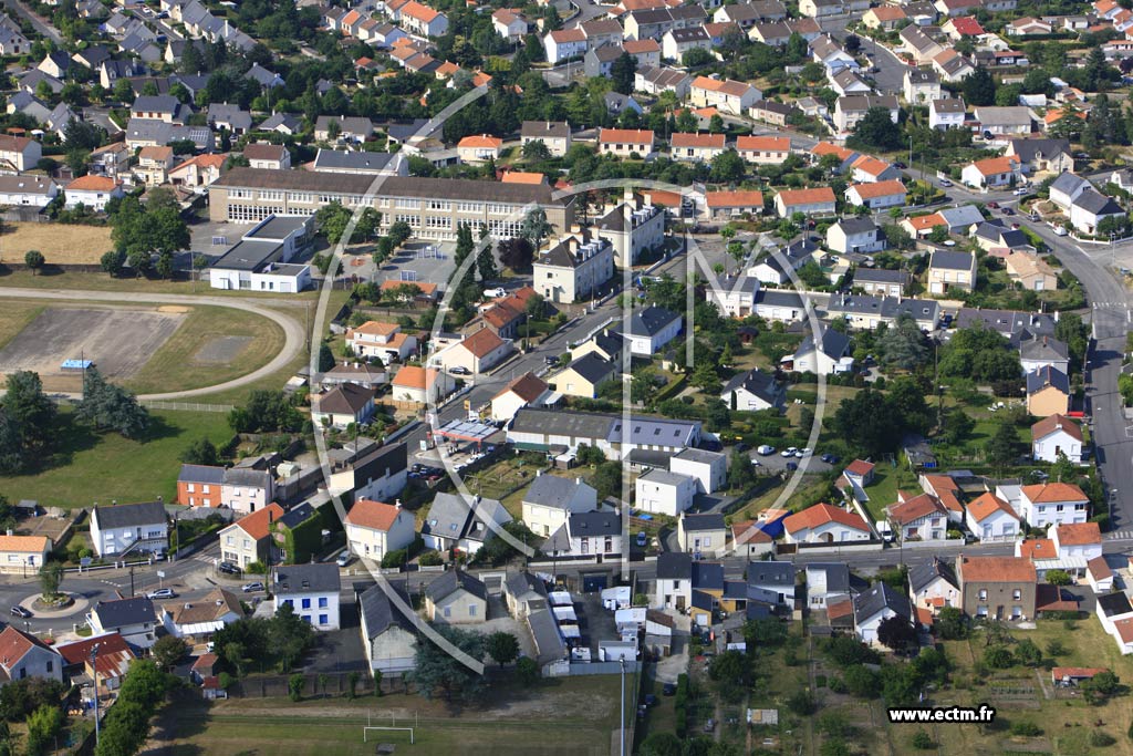 Photo arienne de Couron (Les Ardillets)