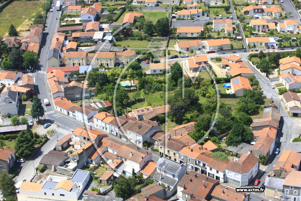 Photo arienne de La Chapelle Heulin