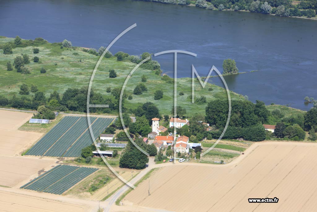Photo arienne de La Chapelle-Basse-Mer (Le Moulin de l'Ile)