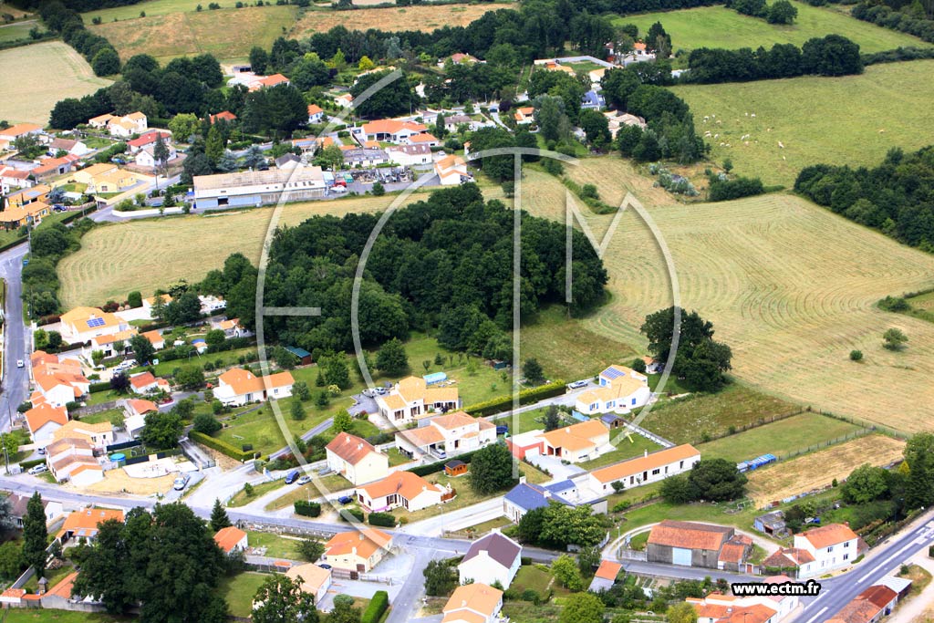 Photo arienne de La Chevrolire (La Chausse)