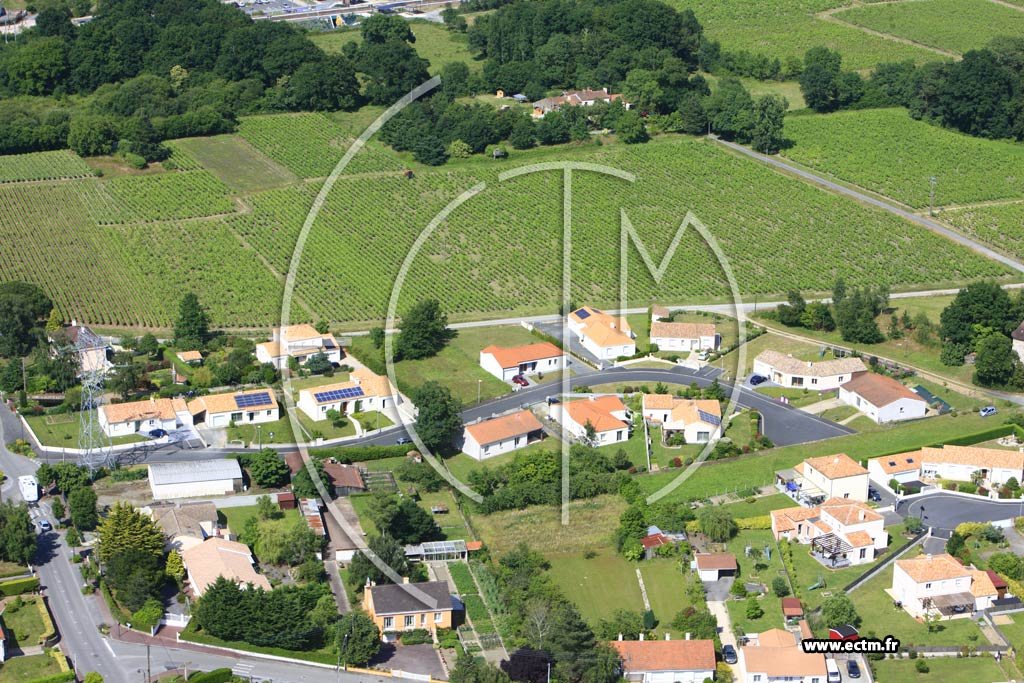 Photo arienne de La Haie-Fouassire