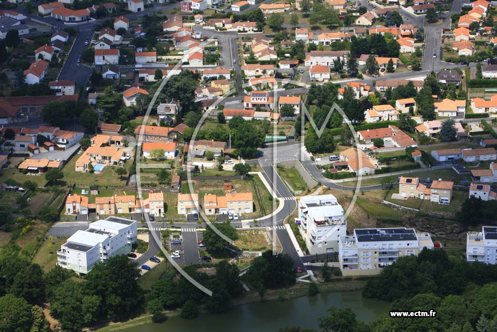 Photo arienne de Le Loroux-Bottereau