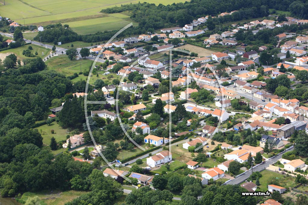 Photo arienne de Pont-Saint-Martin (Centre)