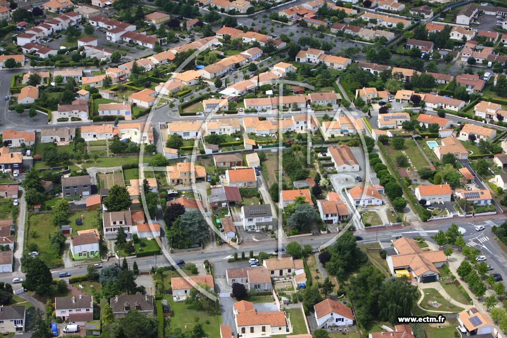 Photo arienne de Pont-Saint-Martin (Centre)