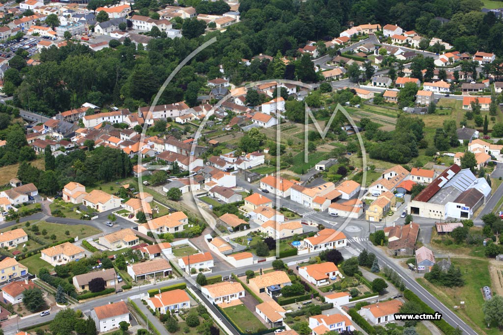 Photo arienne de Pont-Saint-Martin (La Croix Billaud)