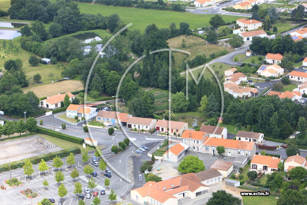 Photo arienne de Saint-Hilaire-de-Clisson