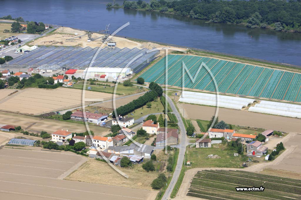 Photo arienne de Saint-Julien-de-Concelles (Bois-Courant)