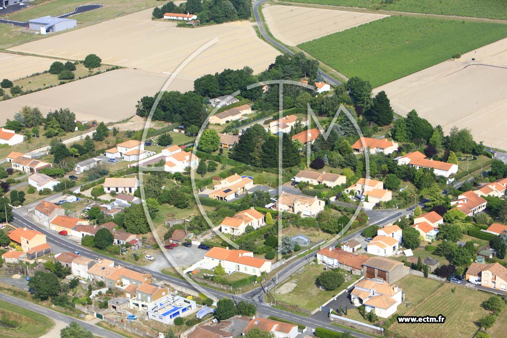 Photo arienne de Saint-Julien-de-Concelles (Cahrault)