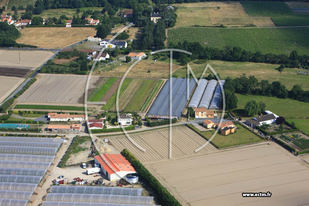 Photo arienne de Saint-Julien-de-Concelles (La Clavellerie)