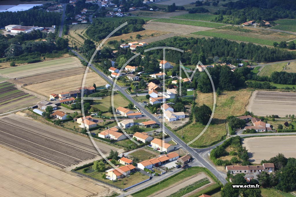 Photo arienne de Saint-Julien-de-Concelles (La Vrillre)