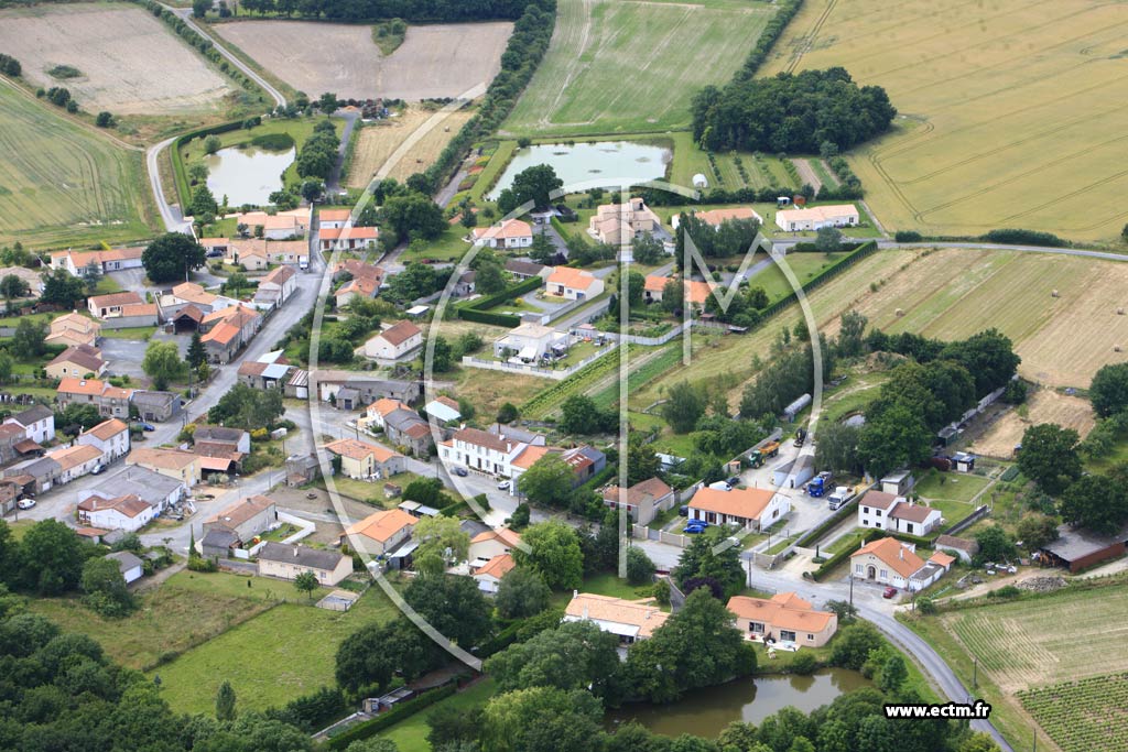 Photo arienne de Saint-Lumine-de-Clisson (Le Mortier Mainguet)