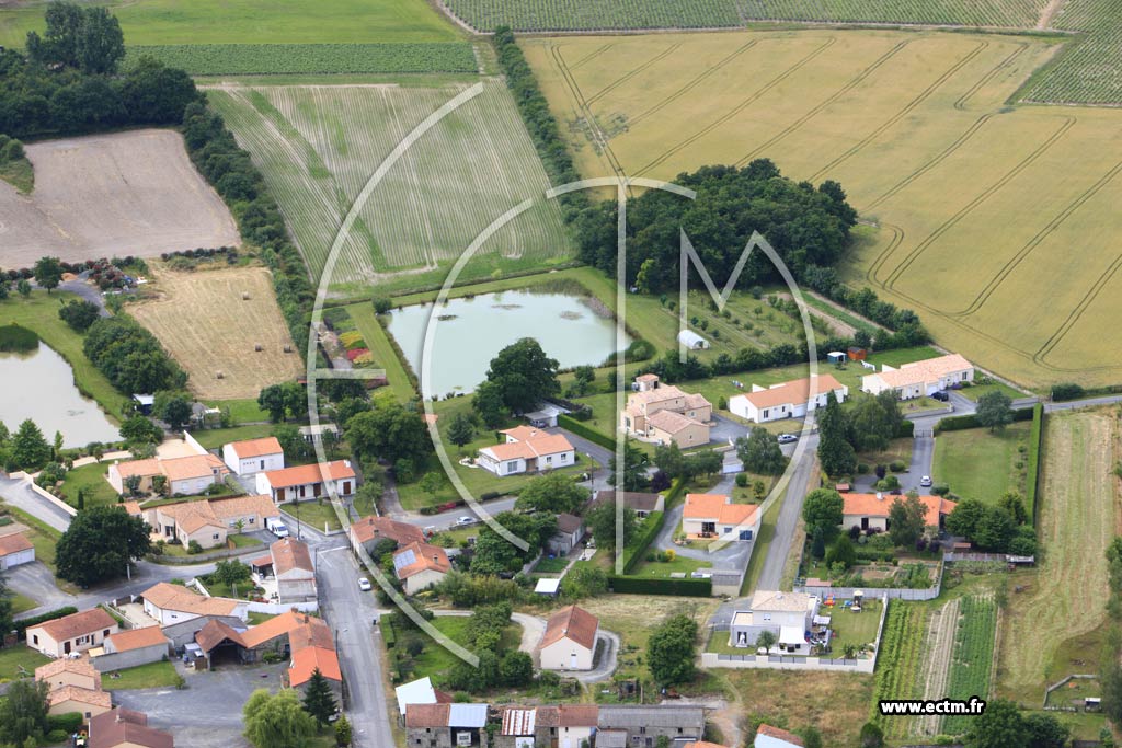 Photo arienne de Saint-Lumine-de-Clisson (Le Mortier Mainguet)