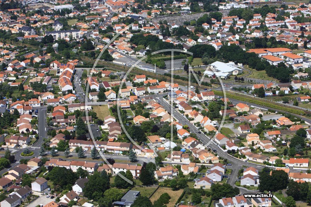 Photo arienne de Saint-Sbastien-sur-Loire (Douet)