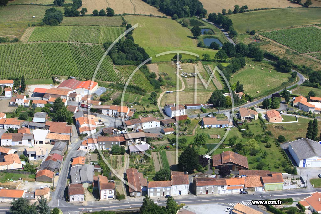 Photo arienne de Vallet (La Chalousire)