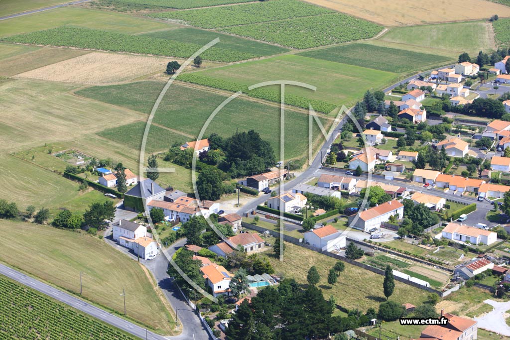 Photo arienne de Vallet (La Ville Arnoult)