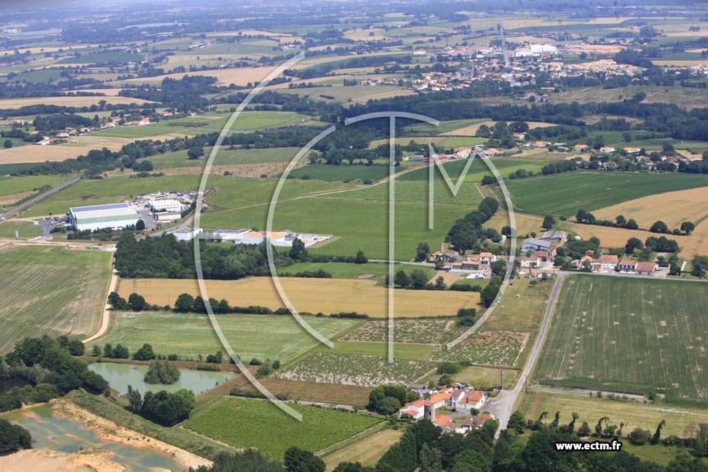 Photo arienne de Vallet (Moulin Boudu)