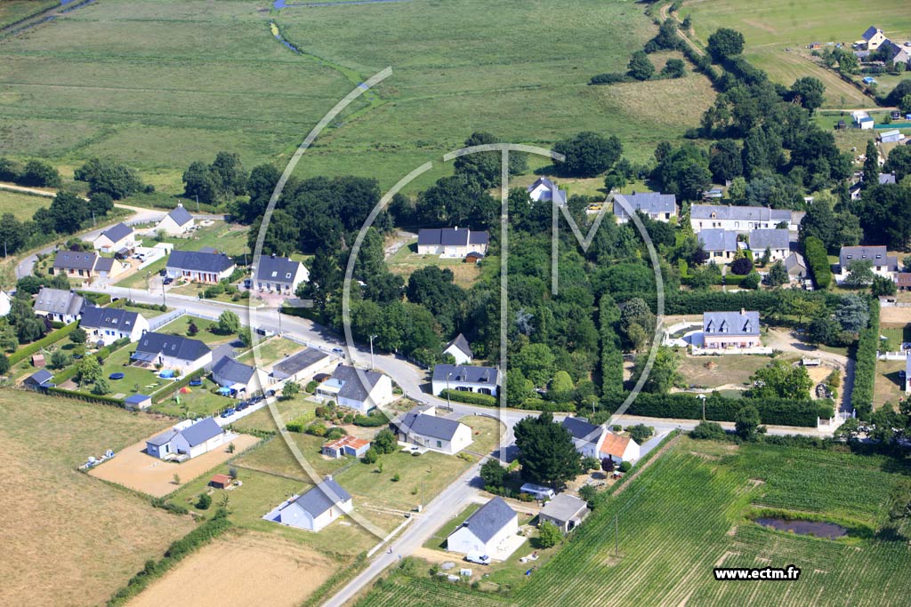 Photo arienne de Donges (Rio de Canzac)