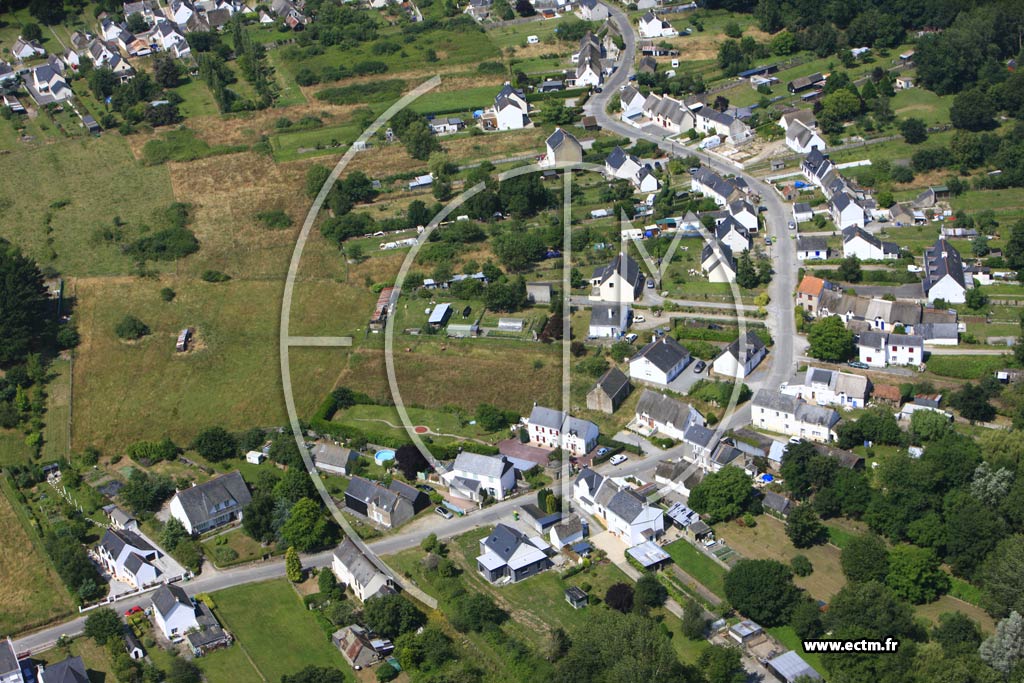 Photo arienne de Saint-Joachim (Ile de Fdrun)