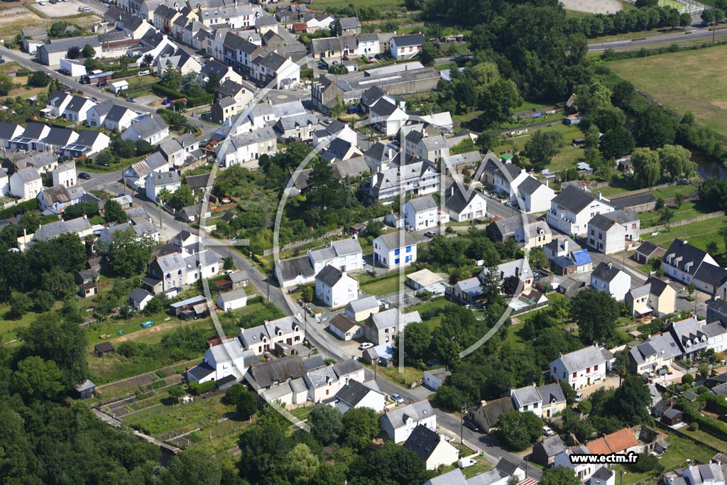 Photo arienne de Saint-Joachim (Ile de Pendille)