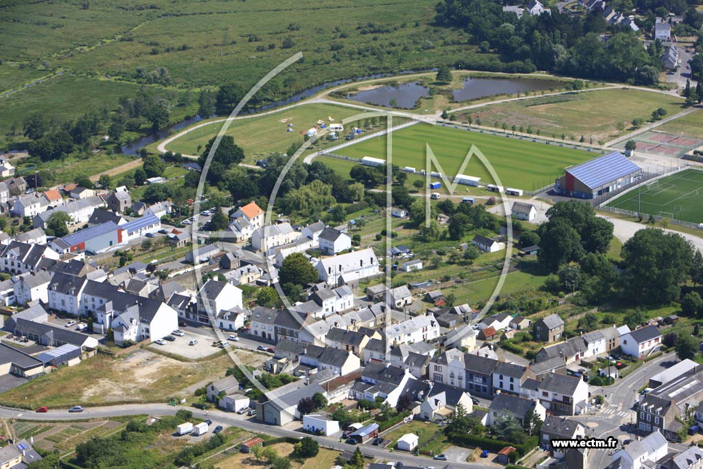 Photo arienne de Saint-Joachim (Ile de Pendille)
