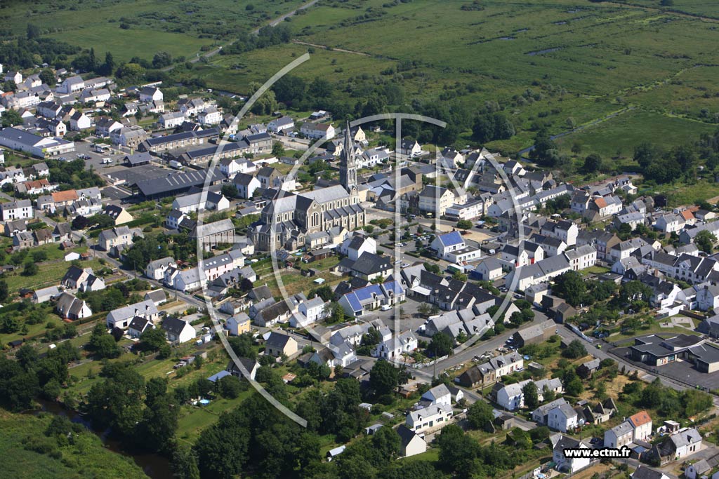 Photo arienne de Saint-Joachim (Ile de Pendille)