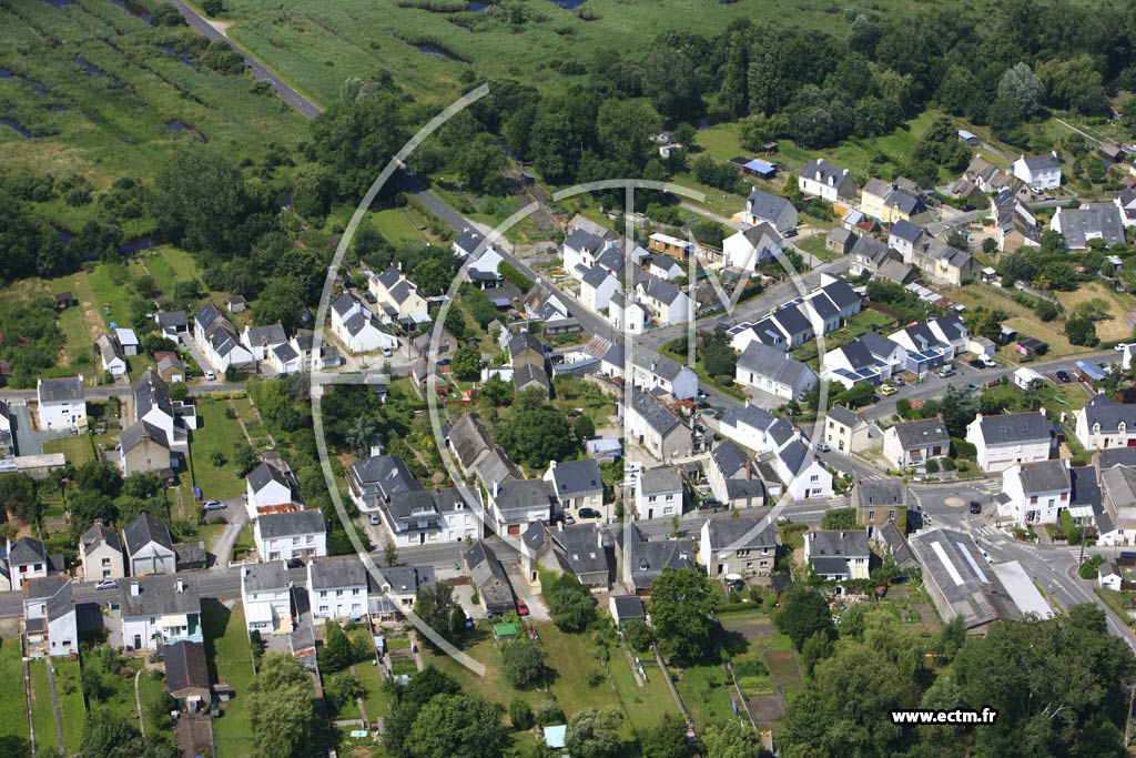 Photo arienne de Saint-Joachim (Ile de Pendille)