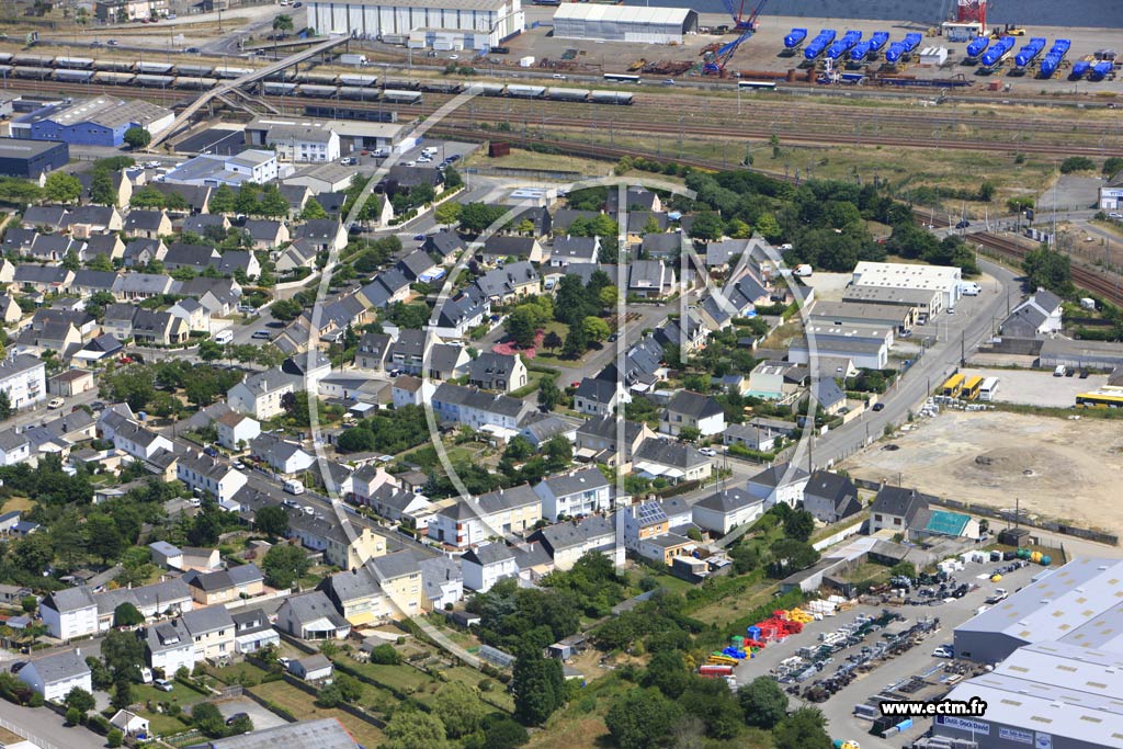 Photo arienne de Saint-Nazaire (Herbins Gare)