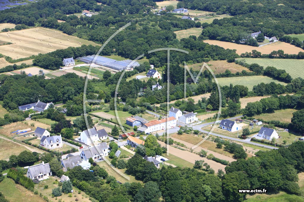 Photo arienne de Saint-Nazaire (Le Marais d'Ust)