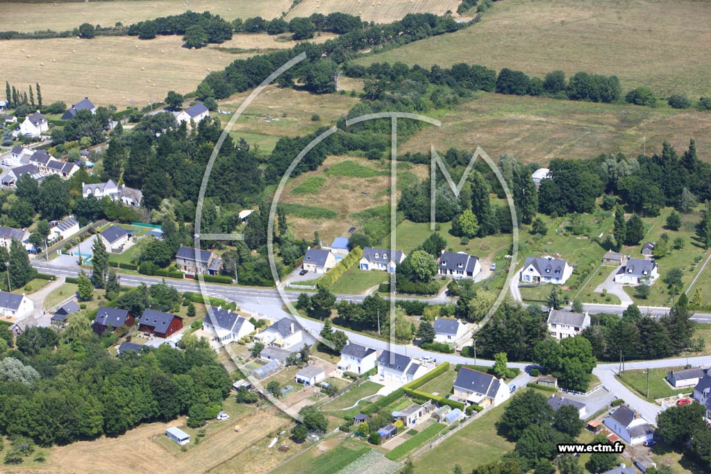 Photo arienne de Sainte-Reine-de-Bretagne (Cuziac)