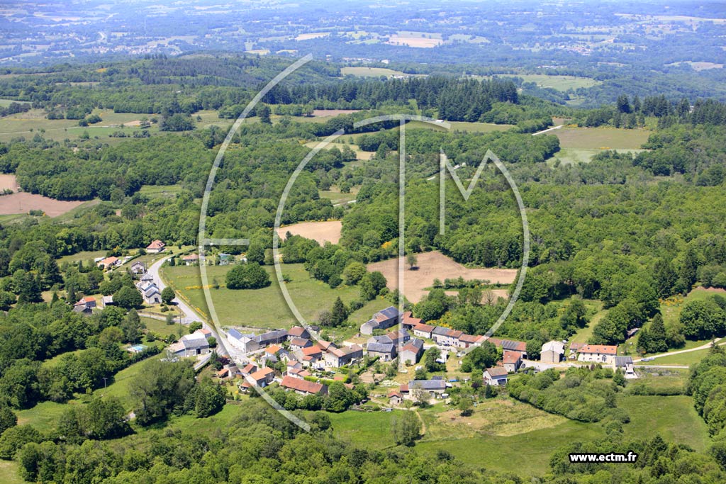 Photo arienne de Bersac-sur-Rivalier (Maillofargueix)