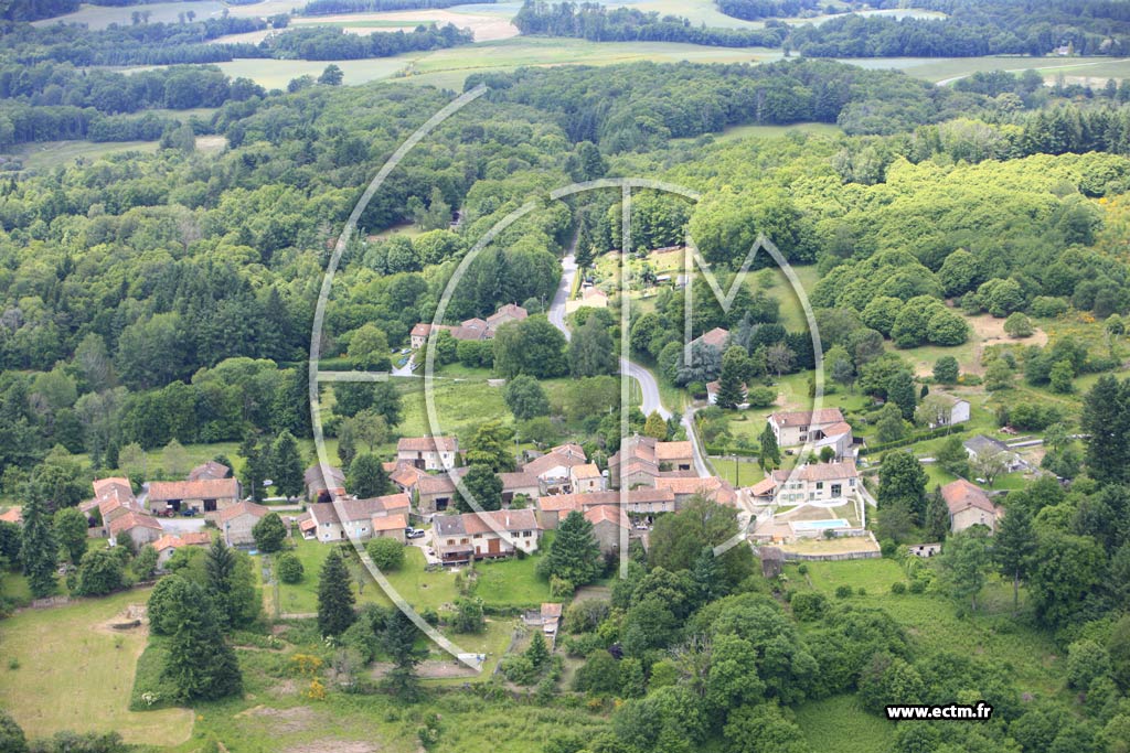 Photo arienne de Compreignac