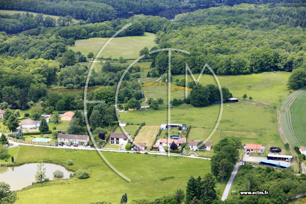 Photo arienne de Compreignac