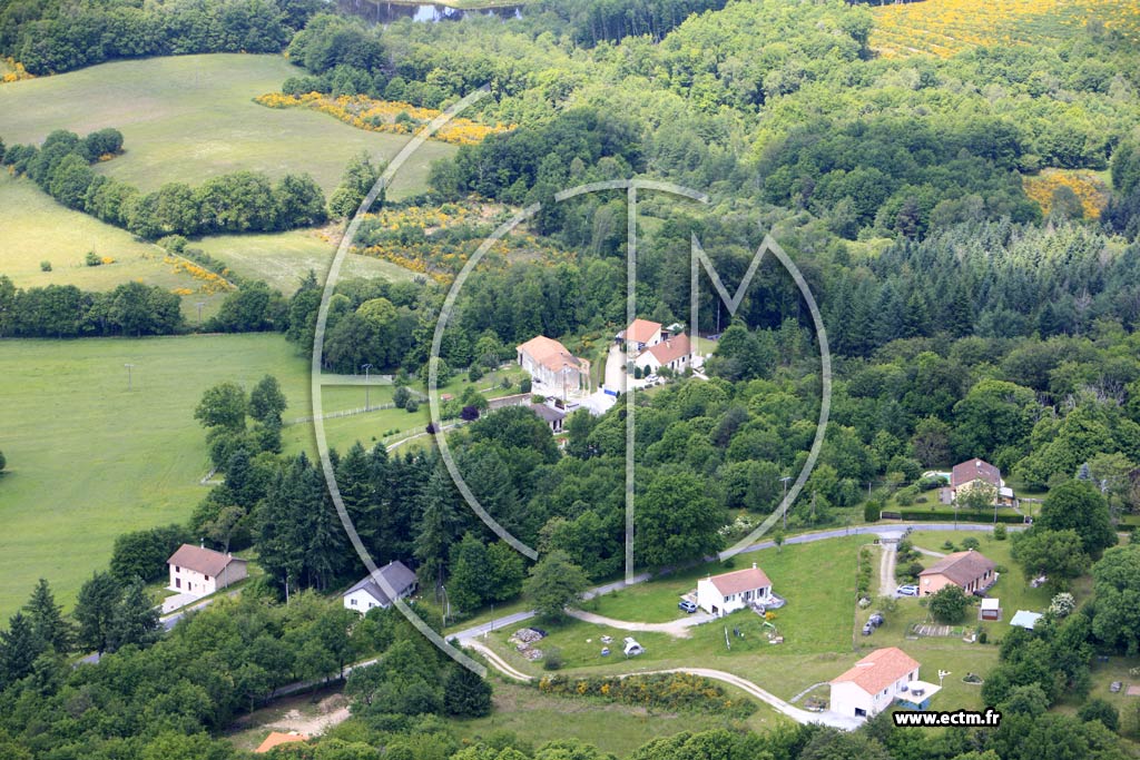 Photo arienne de Compreignac
