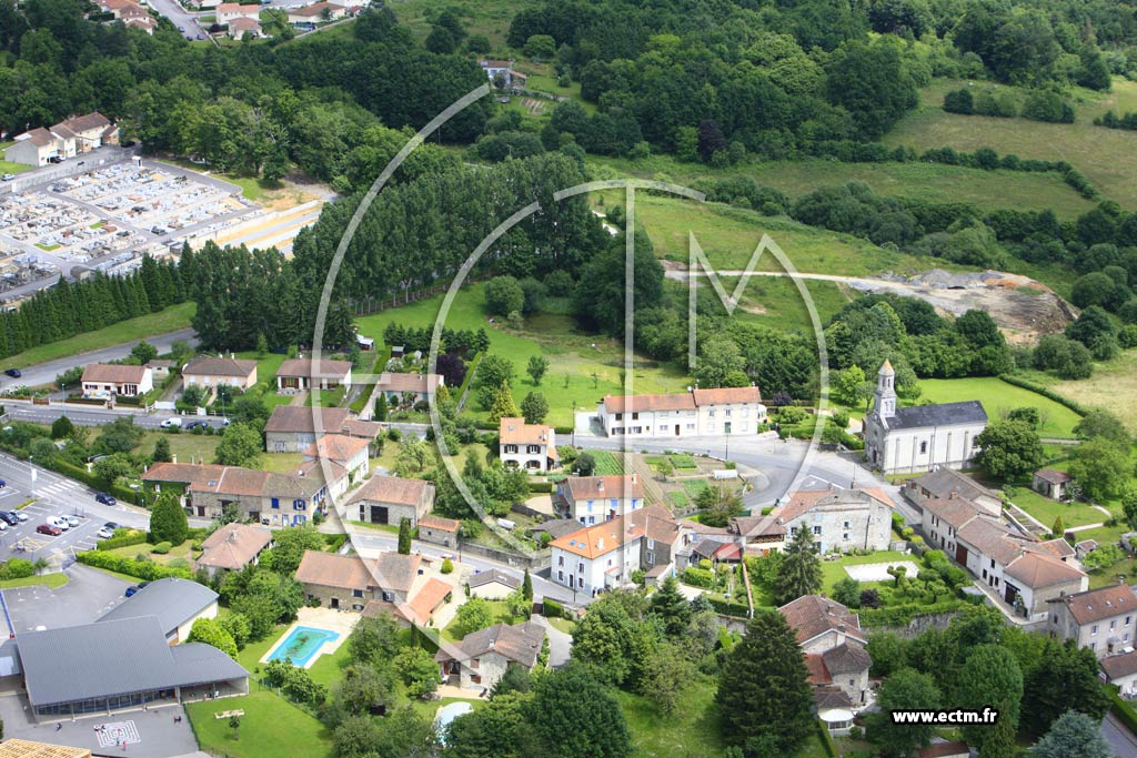 Photo arienne de Rilhac-Rancon (La Croix du Sud)