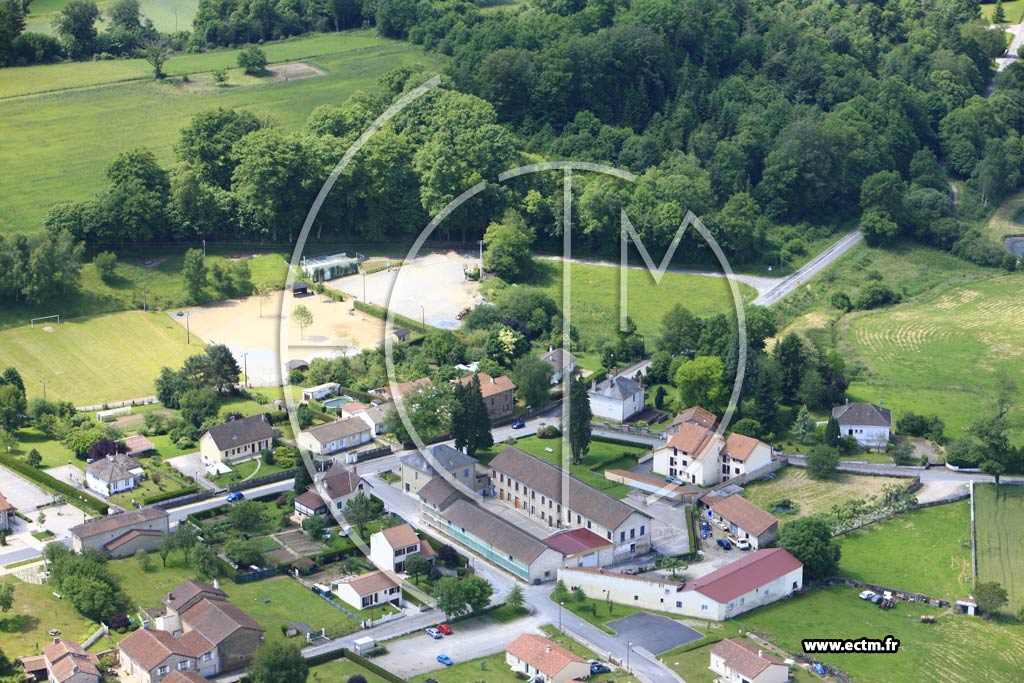 Photo arienne de Saint-Jouvent