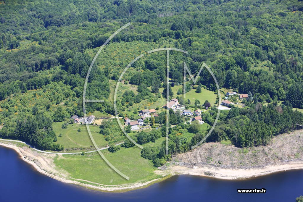 Photo arienne de Saint-Lger-la-Montagne