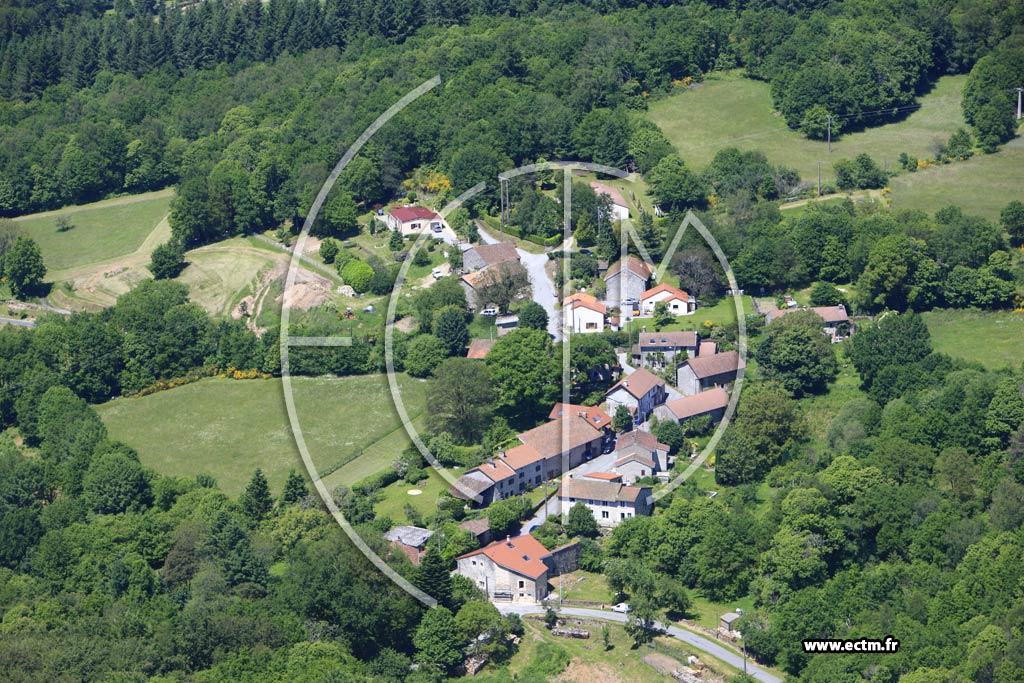 Photo arienne de Saint-Lger-la-Montagne