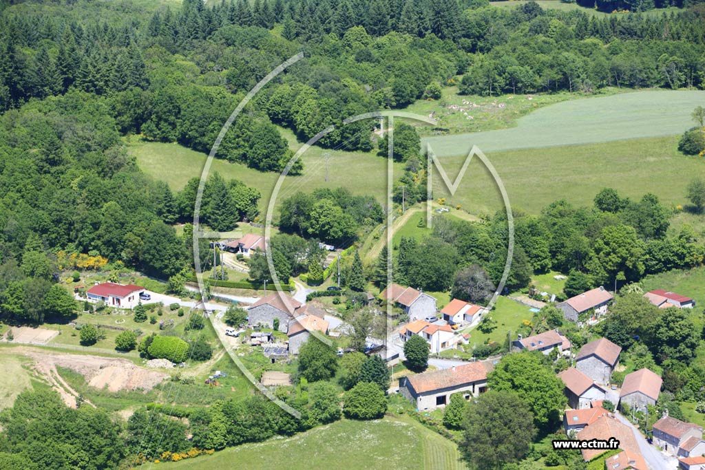 Photo arienne de Saint-Lger-la-Montagne