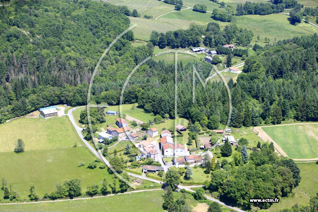 Photo arienne de Saint-Lger-la-Montagne