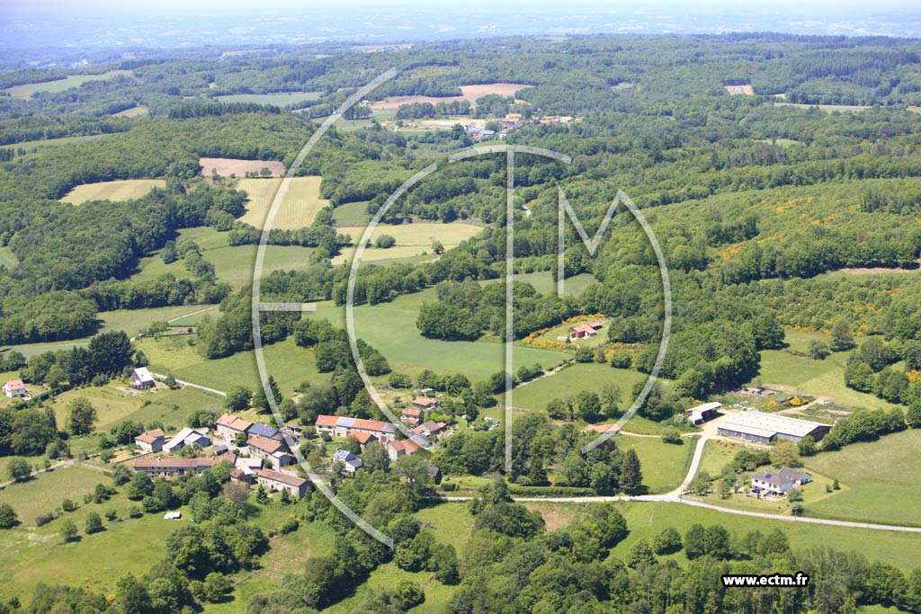 Photo arienne de Saint-Lger-la-Montagne