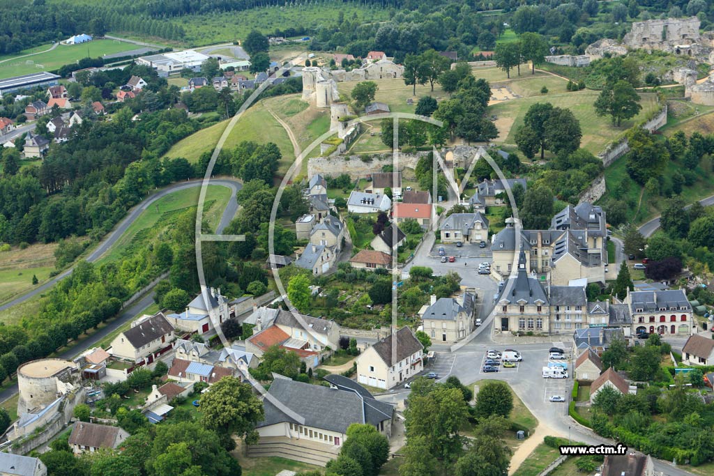 Photo arienne de Coucy-le-Chteau-Auffrique