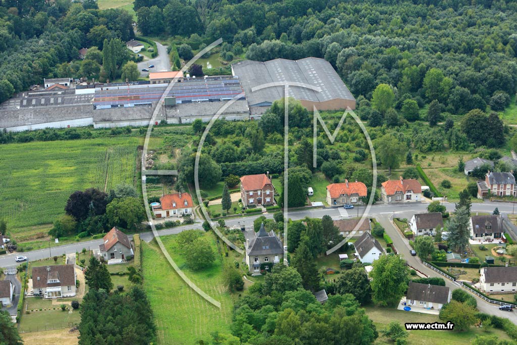 Photo arienne de Coucy-le-Chteau-Auffrique
