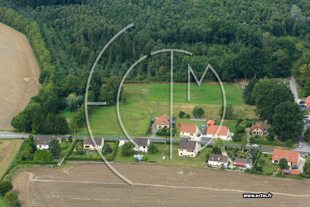 Photo arienne de Coucy-le-Chteau-Auffrique