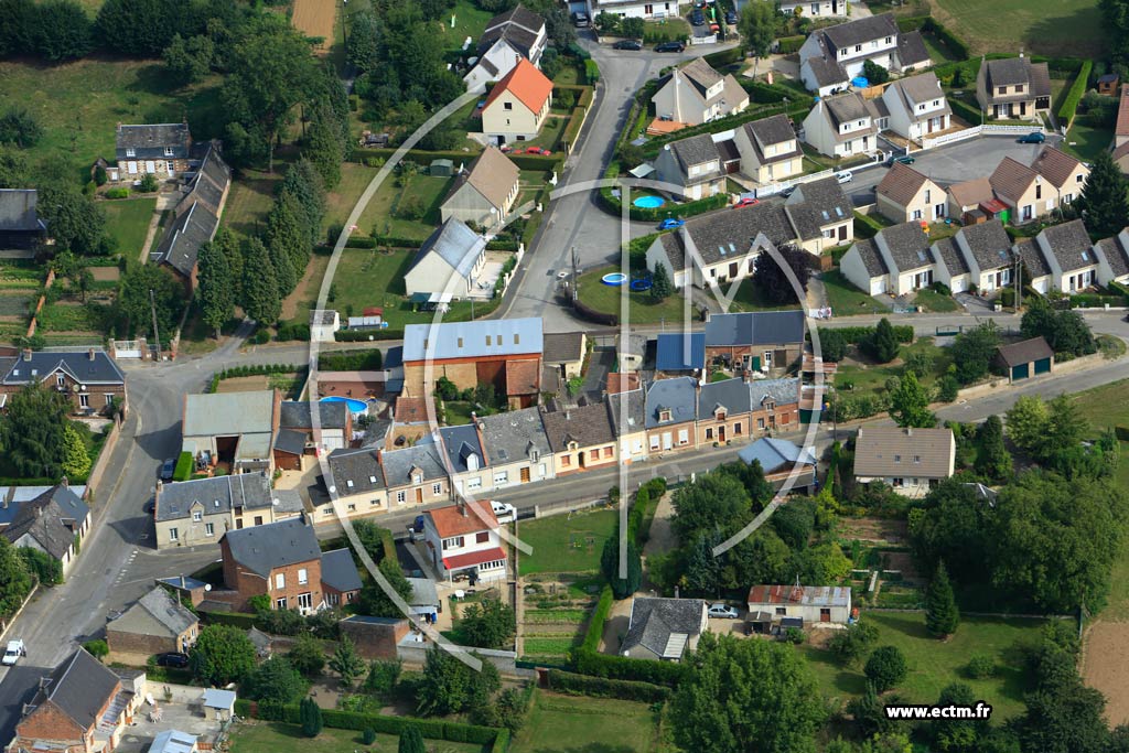 Photo arienne de Crcy-sur-Serre