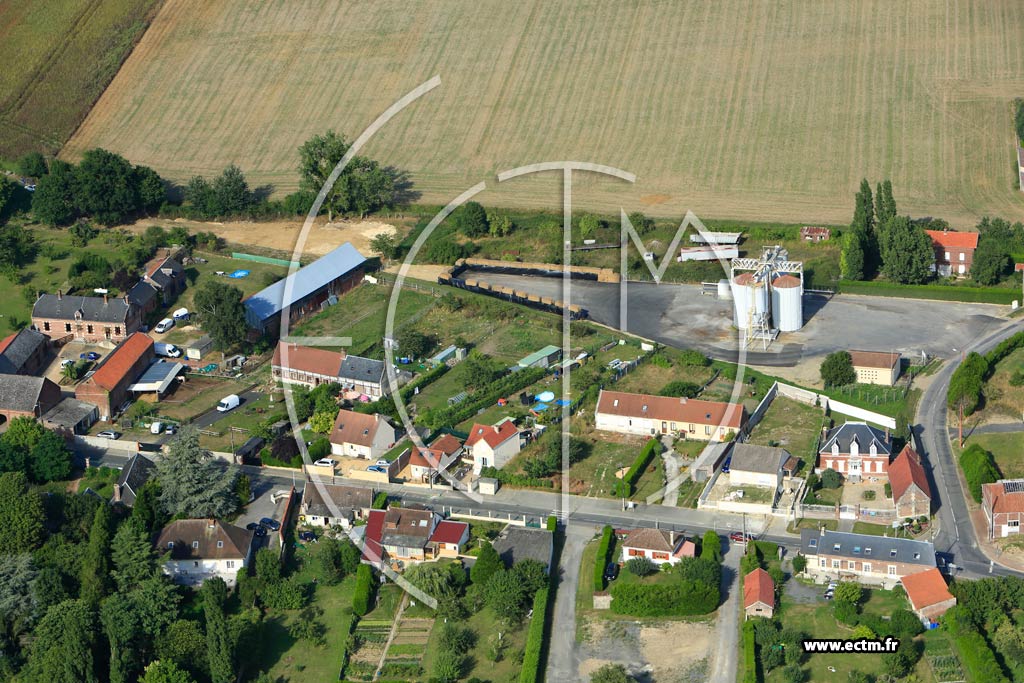 Photo arienne de Beaulieu les Fontaines