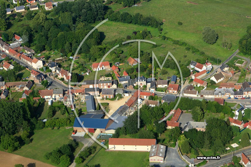 Photo arienne de Beaulieu les Fontaines