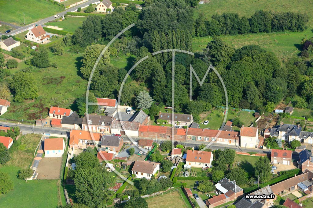 Photo arienne de Beaulieu les Fontaines