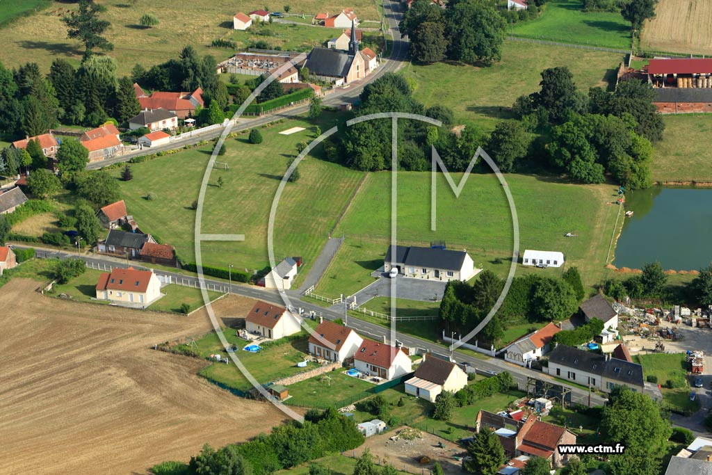 Photo arienne de Frtoy-le-Chteau