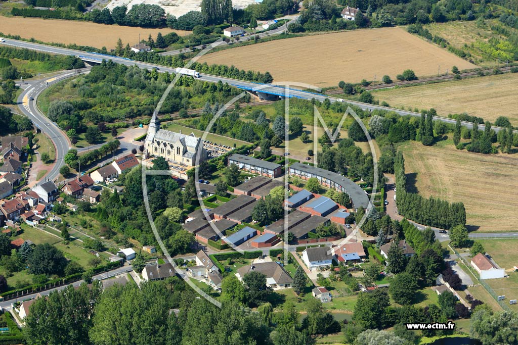 Photo arienne de Pont-l'vque